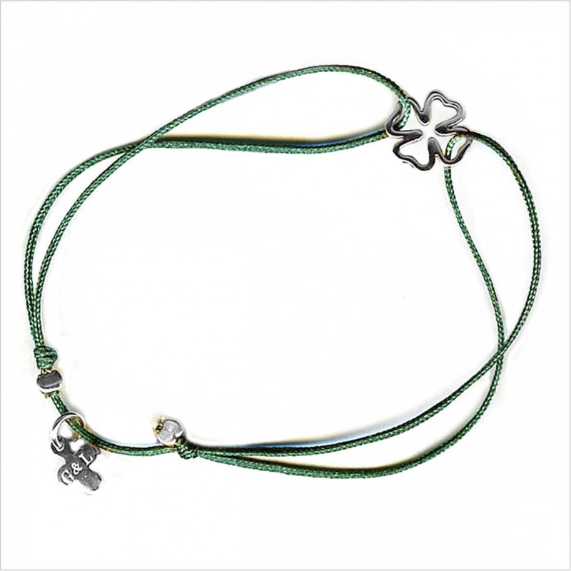 Bracelet évidés sur lien soyeux coulissant le trèfle 1 cm