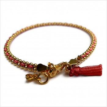 2 ranks miniball bracelet with a solid color pompom