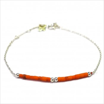 Bracelet Goa avec perles tubes rose saumon sur chaine argent - Bijoux modernes - Gag et Lou