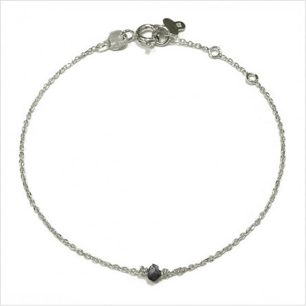 Bracelet Délicat en argent avec une pierre semi-précieuse en spinelle - Bijoux fins et intemporels