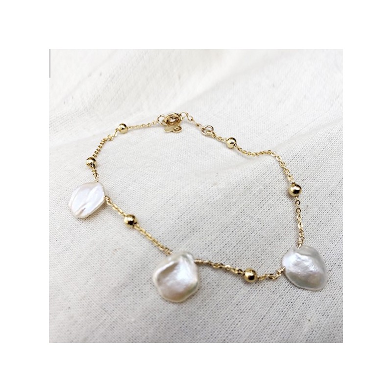Bracelet perles nacrées baroques sur chaine perlée plaqué or - Bijoux fins et modernes