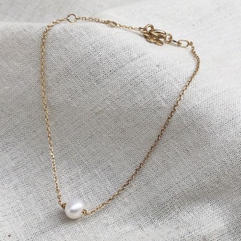 Bracelet sur chaine en plaqué or pierre ronde perle d'eau douce - Bijoux fins et intemporels