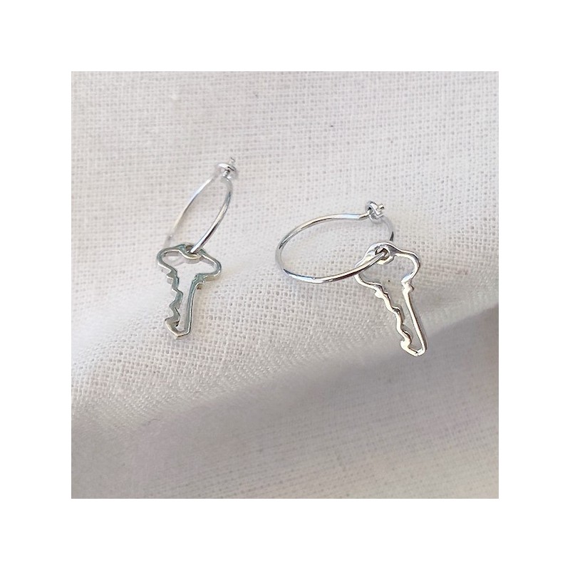Boucles d'oreilles créoles pendentif clé évidé en argent- Bijoux fins et fantaisies