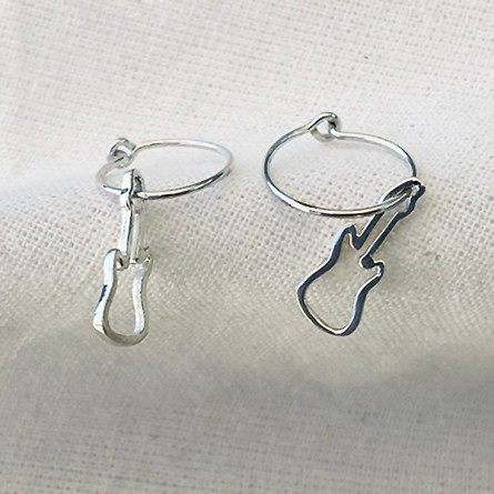 Boucles d'oreilles créoles pendentif guitare évidé en argent - Bijoux fins et fantaisies