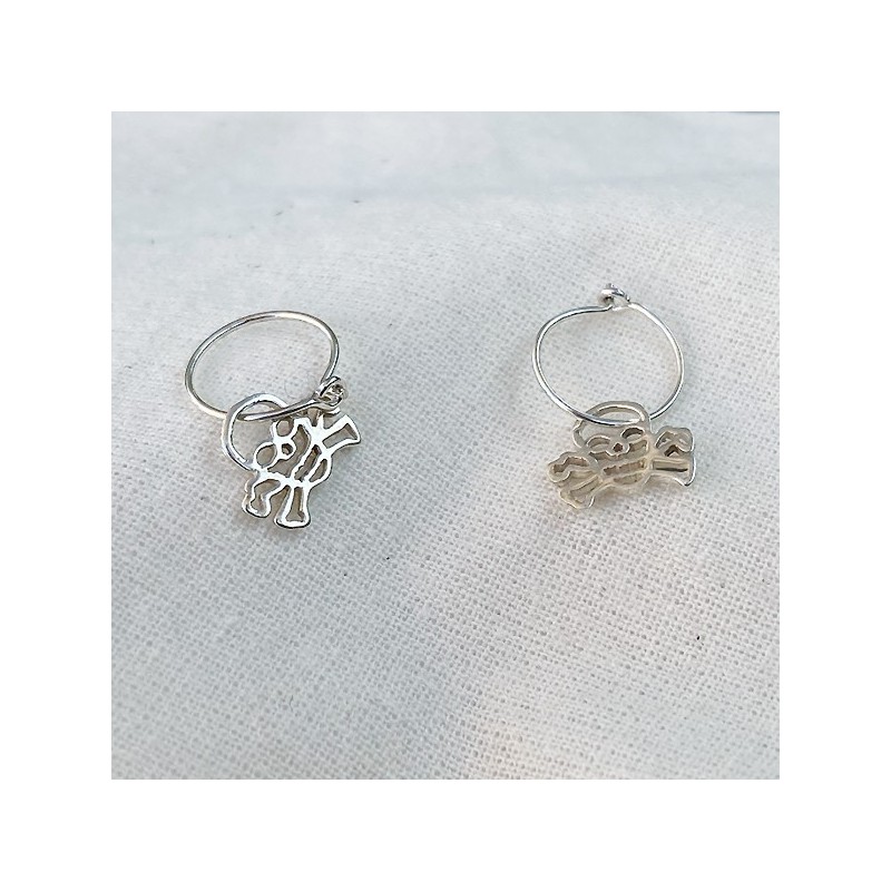 Boucles d'oreilles créoles pendentif tête de mort évidé en argent - Bijoux fins et fantaisies