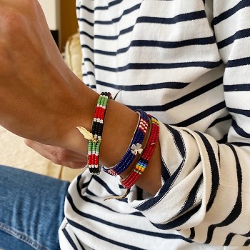 Bracelet sur cuir perlé coloré et breloques - Bijoux Ethniques originaux
