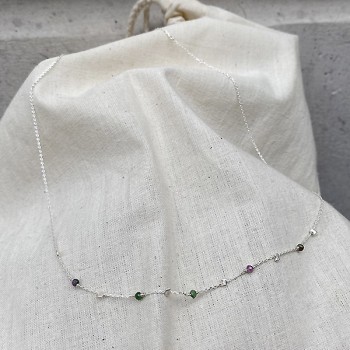 Collier sur chaine perlée en argent et pierres fines en rubis soizite - Bijoux fins et fantaisies tendances