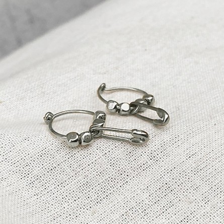 Créoles en argent avec perles facettées pendentif épingle à nourrice  - Bijoux fins et fantaisies