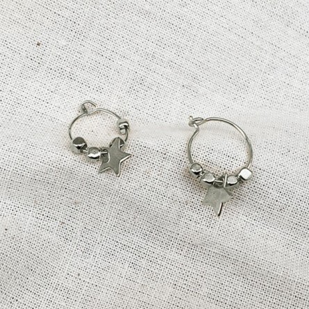 Créoles en argent avec perles facettées pendentif étoile - Bijoux modernes