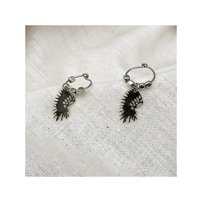 Créoles en argent avec perles facettées pendentif coiffe d'indien - Bijoux fins et fantaisies