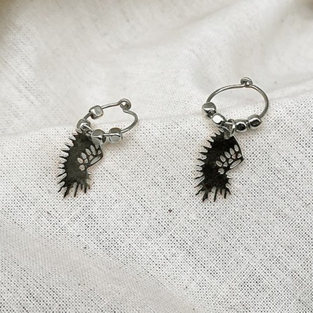 Créoles en argent avec perles facettées pendentif coiffe d'indien - Bijoux fins et fantaisies