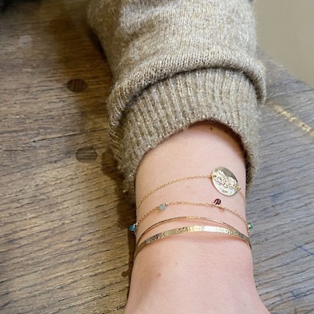 Bracelet médaille Ange ronde sur chaine fine en plaqué or - Bijoux fins et fantaisies tendances