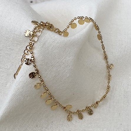 Bracelet plaqué or sur chaine boules et minis pampilles ciselées - bijoux fins et fantaisies tendances