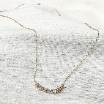 Collier 15 anneaux sur chaine en plaqué or - Bijoux fins et fantaisies