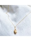 Bracelet sur chaine coquillage cauris et perle d'eau douce en plaqué or - Bijoux fins et tendances