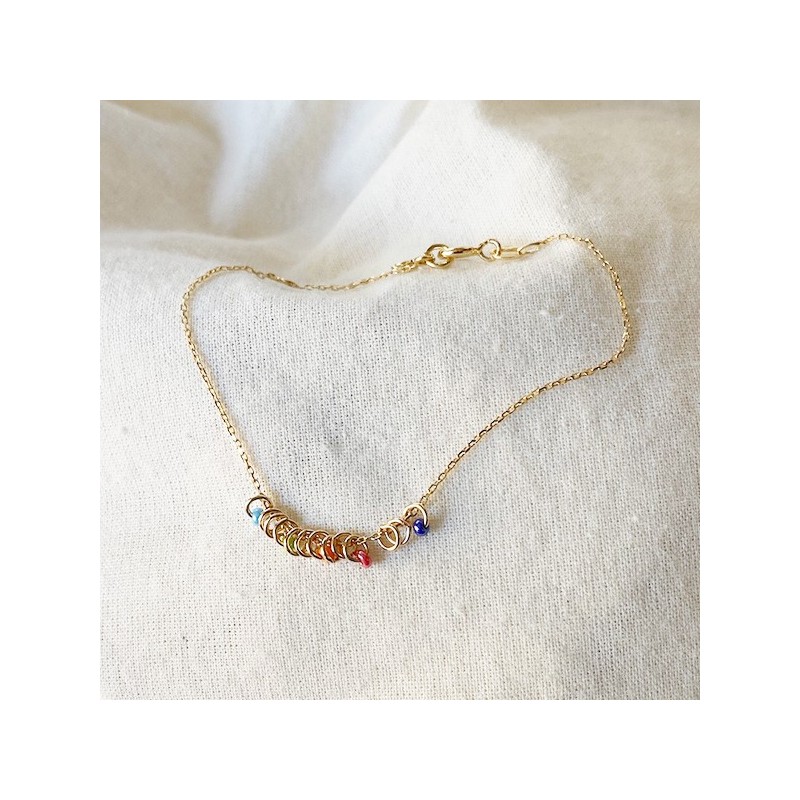 Bracelet anneaux perlés multicolores sur chaine en plaqué or - Bijoux fins et originaux
