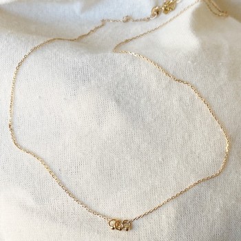 Collier sur chaine en plaqué or avec 3 petits anneaux perlés - Bijoux fins et fantaisies