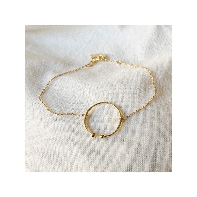 Bracelet anneau martelé ouvert sur chaine plaqué or - Bijoux fins et fantaisies