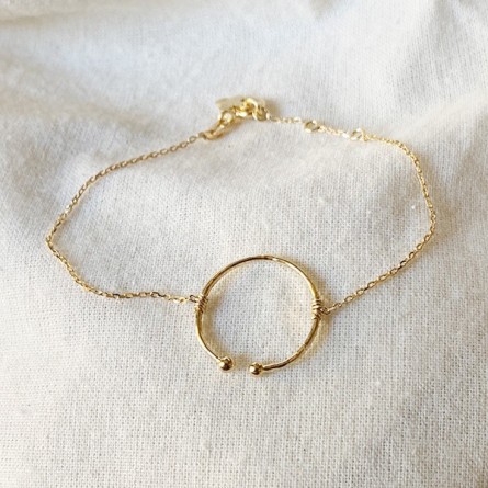 Bracelet anneau martelé ouvert sur chaine plaqué or - Bijoux fins et fantaisies
