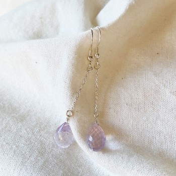 Boucles d'oreille pierre violette pendante sur chaine en argent - Bijoux fins et fantaisies