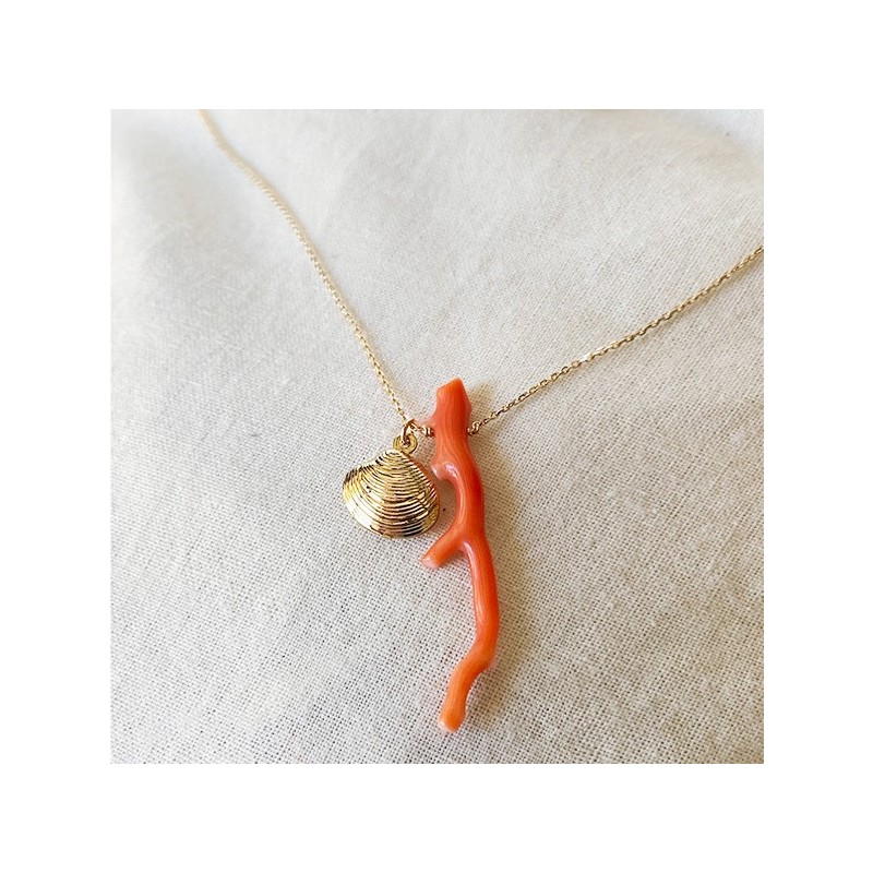 Collier sur chaine plaqué or médaille palourde et corail rouge - bijoux fins et fantaisies
