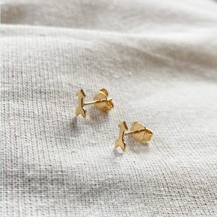 Boucles d'oreilles puce flèche en plaqué or - Bijoux fins de créateur