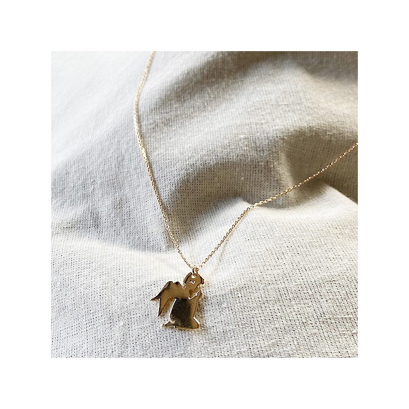 Collier pendentif en forme d'ange sur chaine en plaqué or - bijoux fins et fantaisies