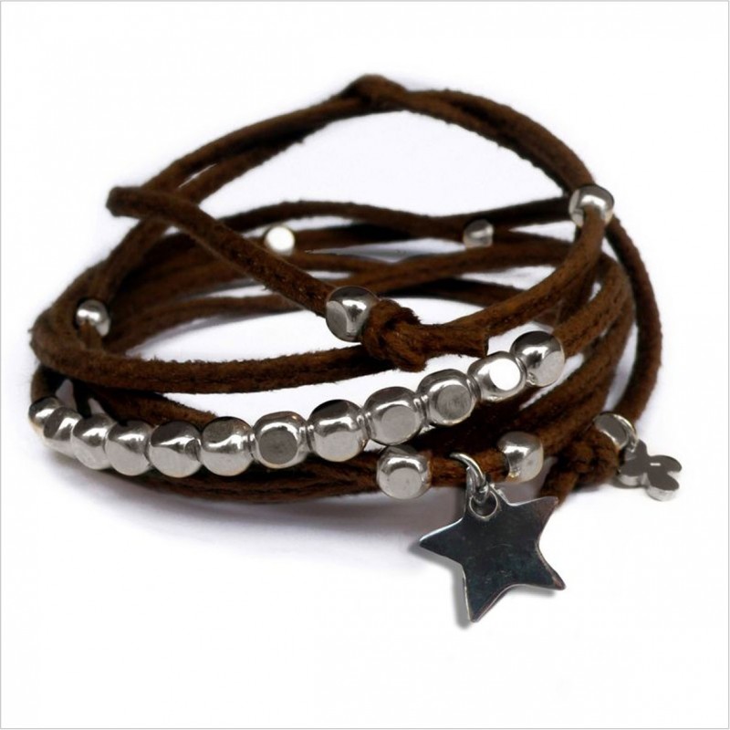 Mini charms étoile sur daim noué marron perles en argent - bijoux modernes - gag et lou - bijoux fantaisie