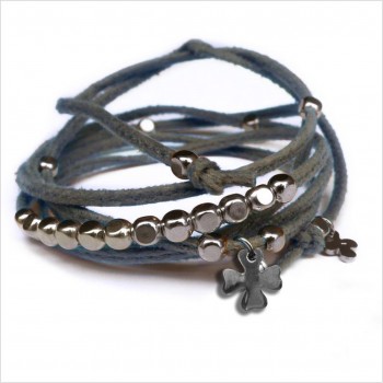 Mini charms trèfle sur daim noué gris perles en argent - bijoux modernes - gag et lou - bijoux fantaisie